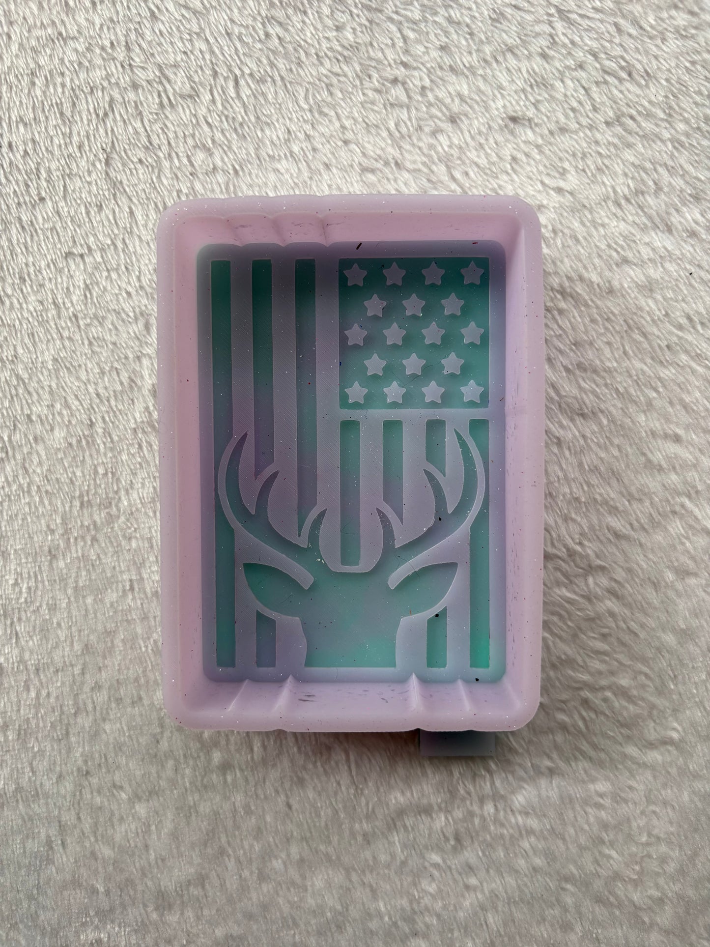 Destash Deer Flag